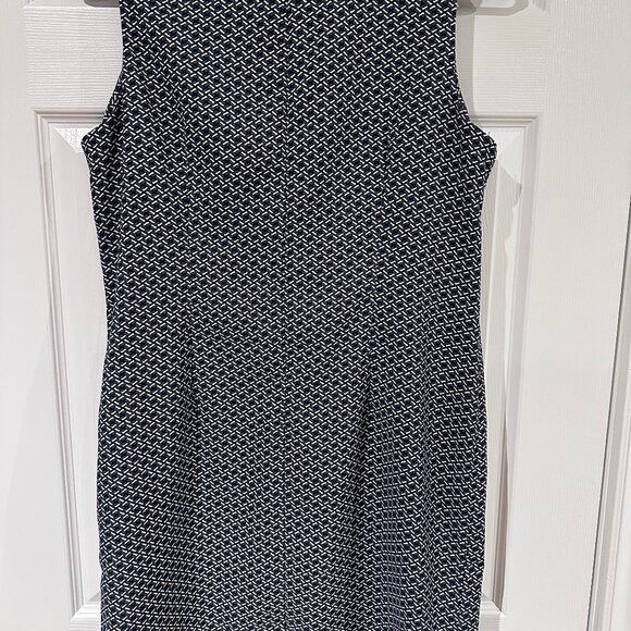 Mario Serrani sleeveless dress, Size 12 - Picture 5 of 8